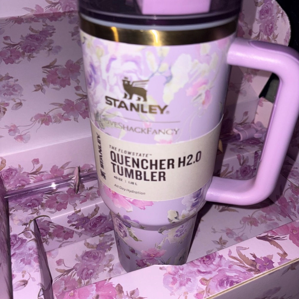 Stanley x LoveShackFancy Floral Lavender Quencher